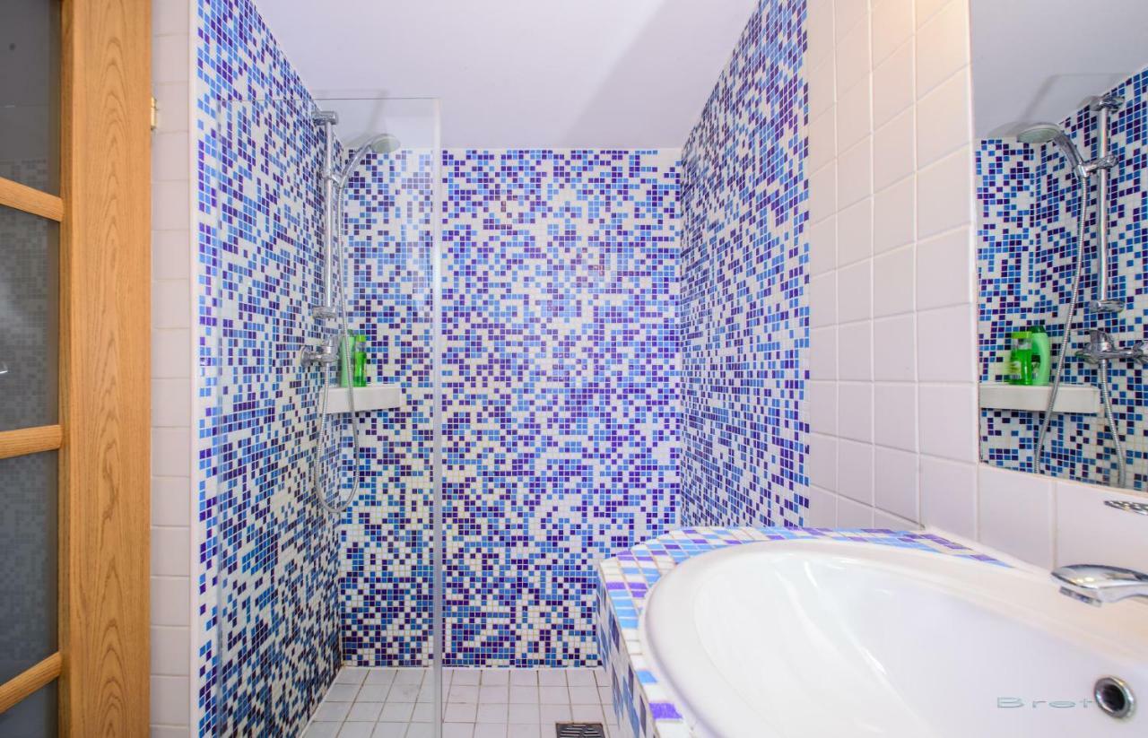 Mango Rooms Braşov Extérieur photo